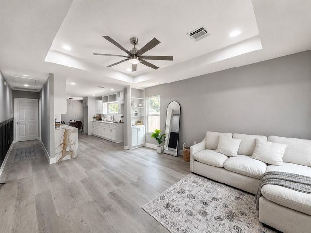 7024 Gonzales Street, Houston, TX 77020