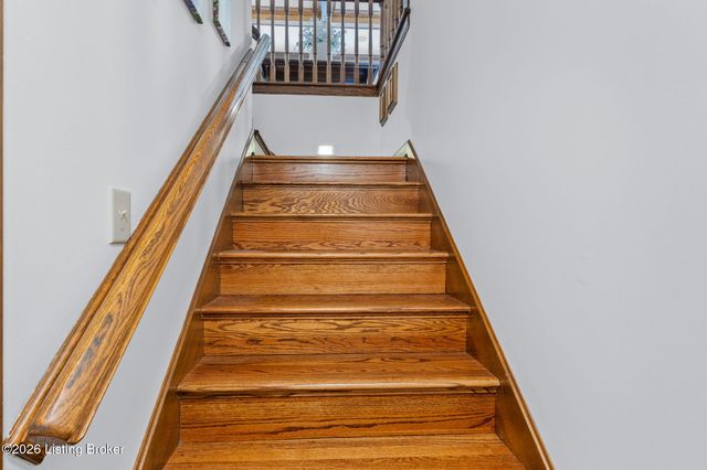 14203 Wakefield Pl, Louisville, KY 40245