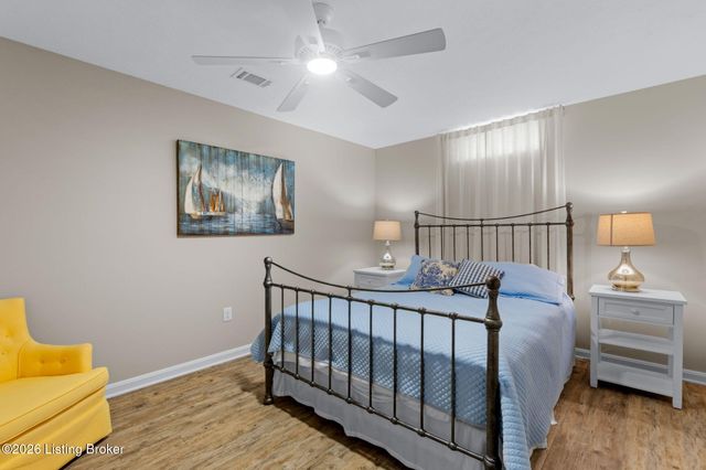 14203 Wakefield Pl, Louisville, KY 40245