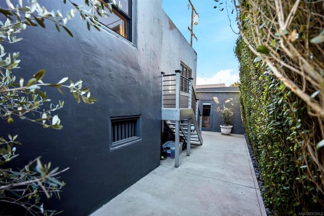 3719 Kite St, San Diego, CA 92103