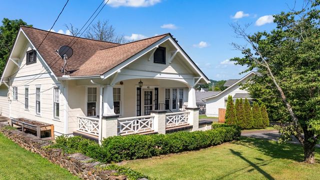 46 Dillard Street, Murphy, NC 28906