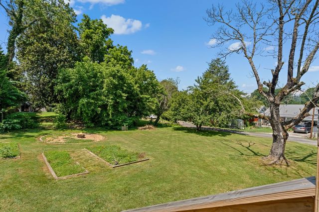 46 Dillard Street, Murphy, NC 28906