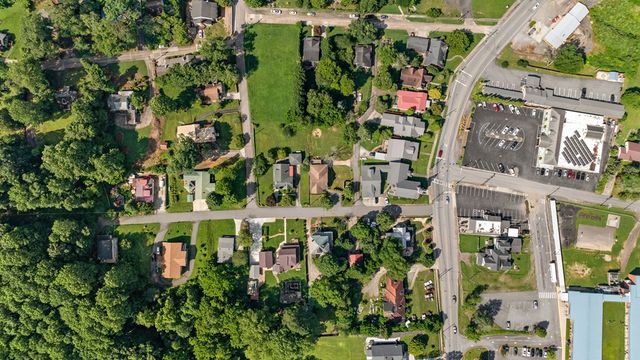 46 Dillard Street, Murphy, NC 28906