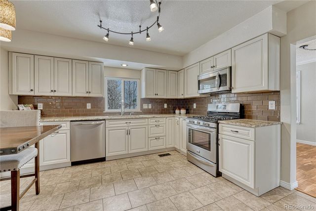 6170 S Summer Ridge Way, Castle Rock, CO 80109