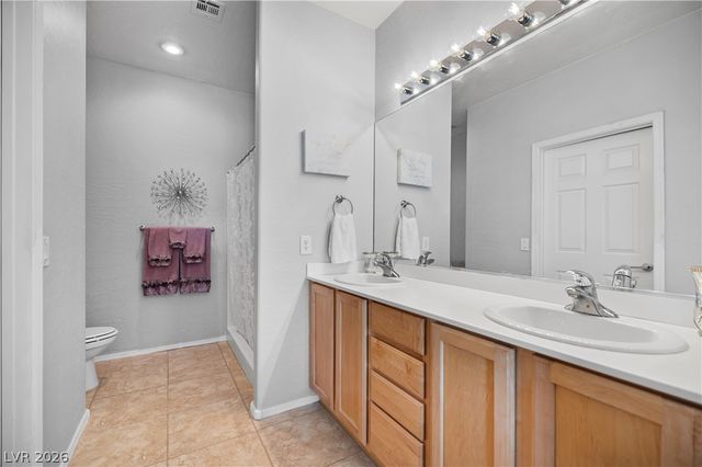 7904 Broadwing Drive, North Las Vegas, NV 89084