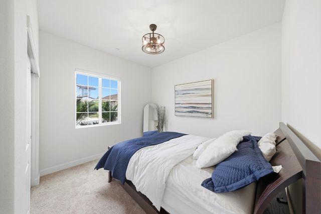 8852 Upbeat Way, Elk Grove, CA 95757