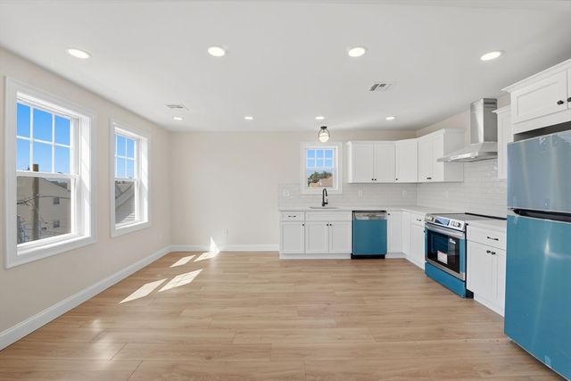 37 Webb St, Pawtucket, RI 02860