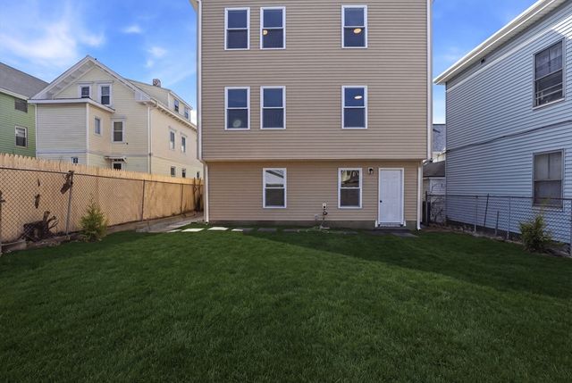 37 Webb St, Pawtucket, RI 02860