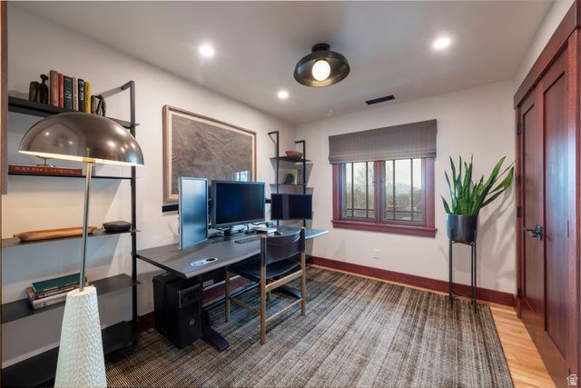 1537 E EMERSON AVE, Salt Lake City, UT 84105