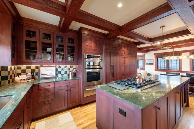 1537 E EMERSON AVE, Salt Lake City, UT 84105