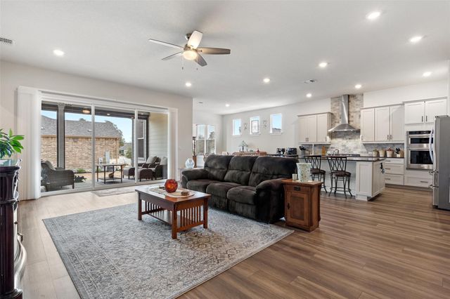 400 Martingale ST, Georgetown, TX 78633