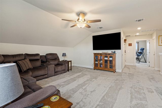 400 Martingale ST, Georgetown, TX 78633