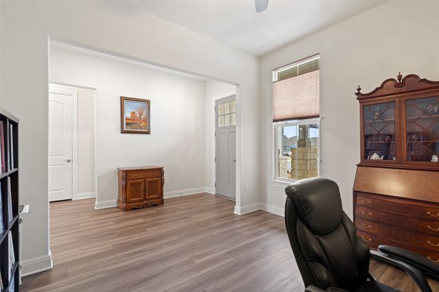 400 Martingale ST, Georgetown, TX 78633