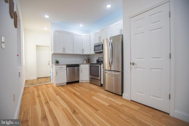 1424 S VOGDES ST, Philadelphia, PA 19143