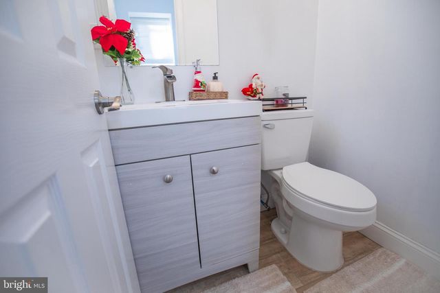 1424 S VOGDES ST, Philadelphia, PA 19143