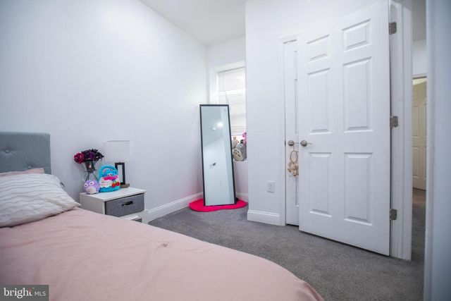 1424 S VOGDES ST, Philadelphia, PA 19143