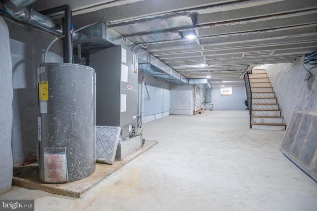 1424 S VOGDES ST, Philadelphia, PA 19143