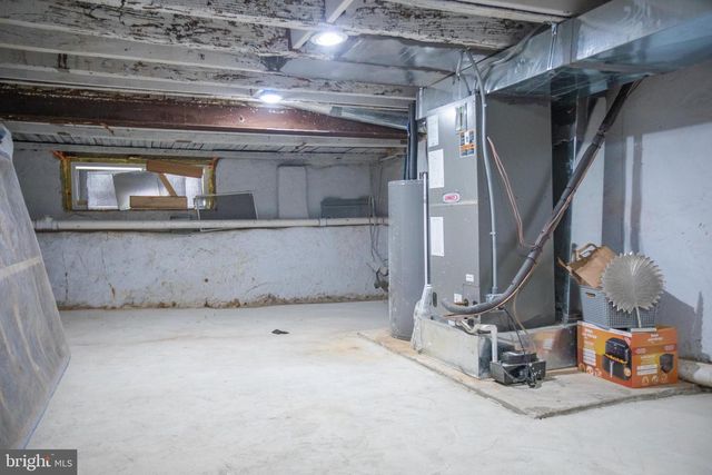 1424 S VOGDES ST, Philadelphia, PA 19143