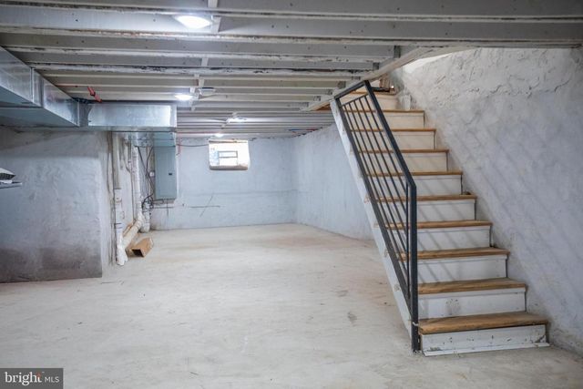 1424 S VOGDES ST, Philadelphia, PA 19143