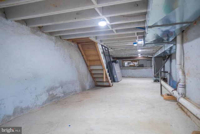 1424 S VOGDES ST, Philadelphia, PA 19143