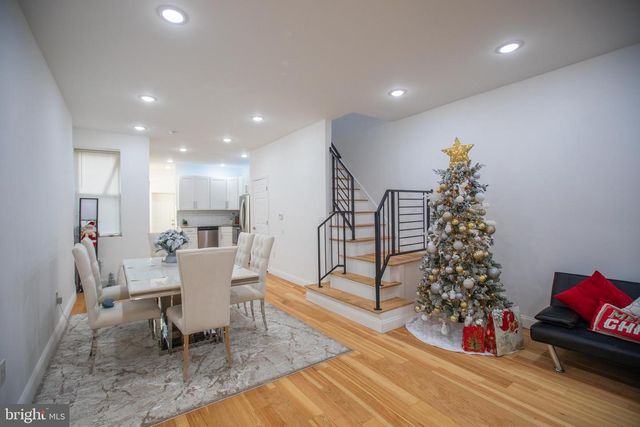 1424 S VOGDES ST, Philadelphia, PA 19143