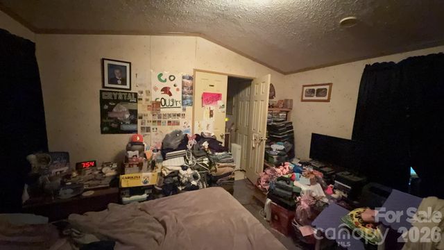 468 Long Branch Road, Green Mountain, NC 28740