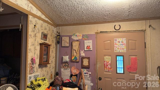 468 Long Branch Road, Green Mountain, NC 28740