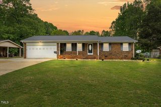 410 W Tenth Street, Siler City, NC 27344