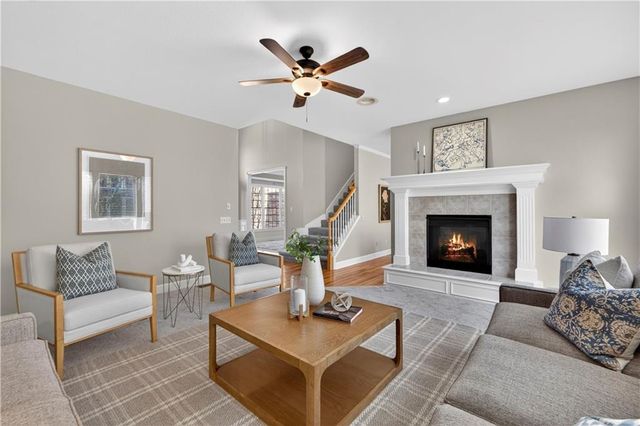 14543 Mohawk Road, Overland Park, KS 66224