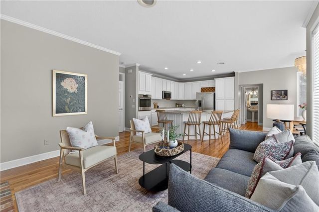 14543 Mohawk Road, Overland Park, KS 66224