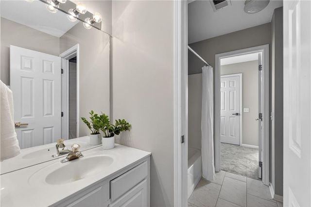 14543 Mohawk Road, Overland Park, KS 66224