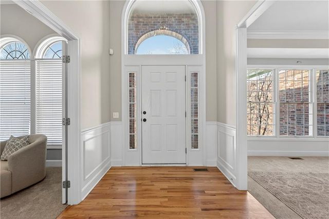 14543 Mohawk Road, Overland Park, KS 66224