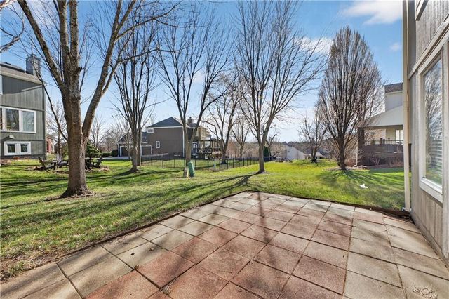 14543 Mohawk Road, Overland Park, KS 66224