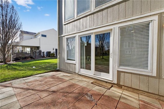 14543 Mohawk Road, Overland Park, KS 66224