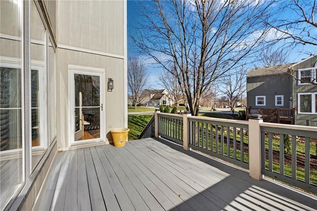 14543 Mohawk Road, Overland Park, KS 66224