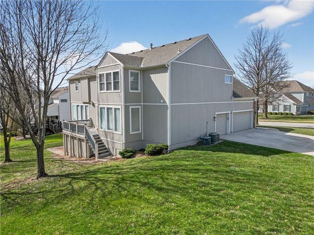 14543 Mohawk Road, Overland Park, KS 66224