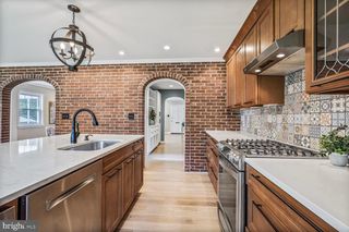 6111 WASHINGTON BLVD, Arlington, VA 22205