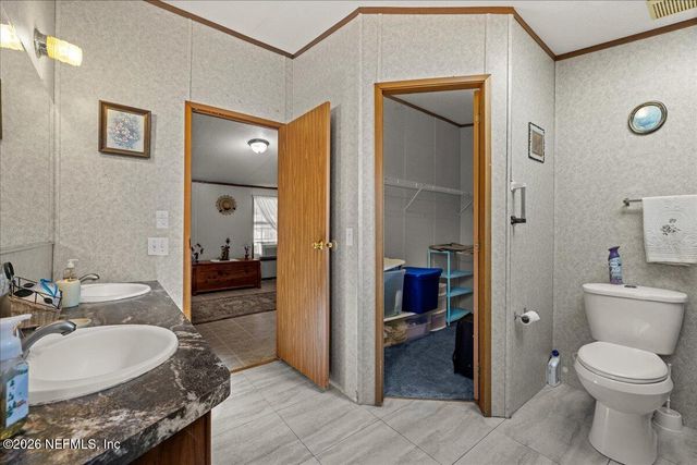 251 PARADISE SHORES Road, Crescent City, FL 32112