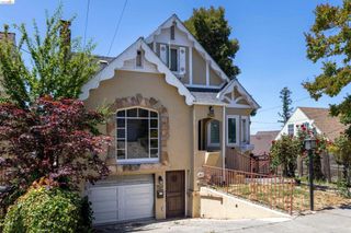 7523 Outlook Ave, Oakland, CA 94605