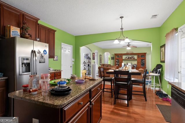 6753 Delaware Bend, Fairburn, GA 30213