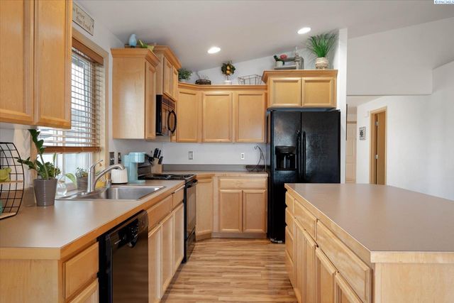 4539 Muris Lane, Pasco, WA 99301