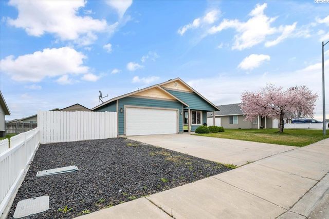 4539 Muris Lane, Pasco, WA 99301