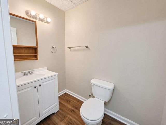 182 Shallow Ridge Lane NE, Kennesaw, GA 30144