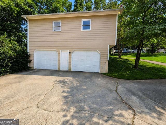 182 Shallow Ridge Lane NE, Kennesaw, GA 30144