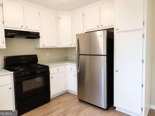 182 Shallow Ridge Lane NE, Kennesaw, GA 30144