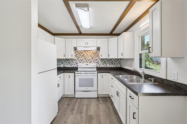 6814 BATTLEFIELD PARKWAY, Bushnell, FL 33513