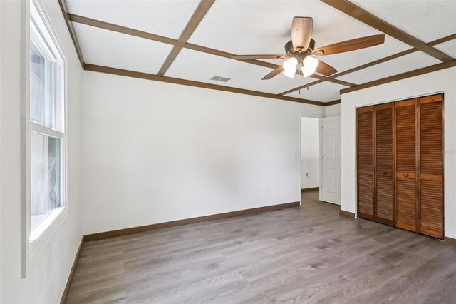 6814 BATTLEFIELD PARKWAY, Bushnell, FL 33513
