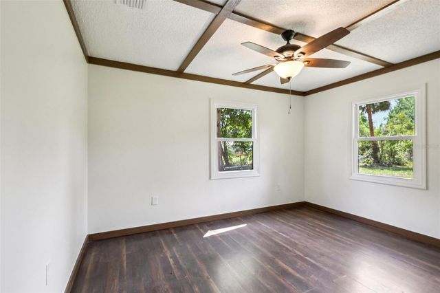 6814 BATTLEFIELD PARKWAY, Bushnell, FL 33513