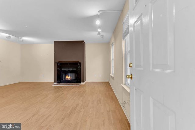 1806 HUNTINGDON MEWS, Clementon, NJ 08021