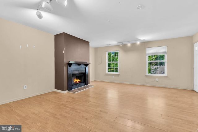 1806 HUNTINGDON MEWS, Clementon, NJ 08021
